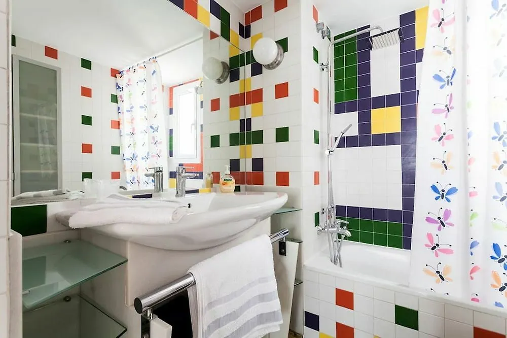 Hotel Apartamento Jardin De Santa Paula Sevilla